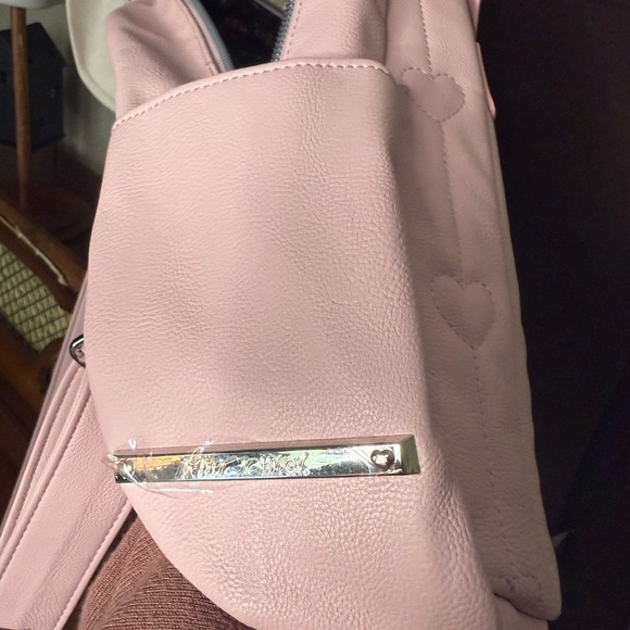 Betsey Johnson Pink Kitsch Large Backpack with Heart Accents Matching Pouch NEW main image 5